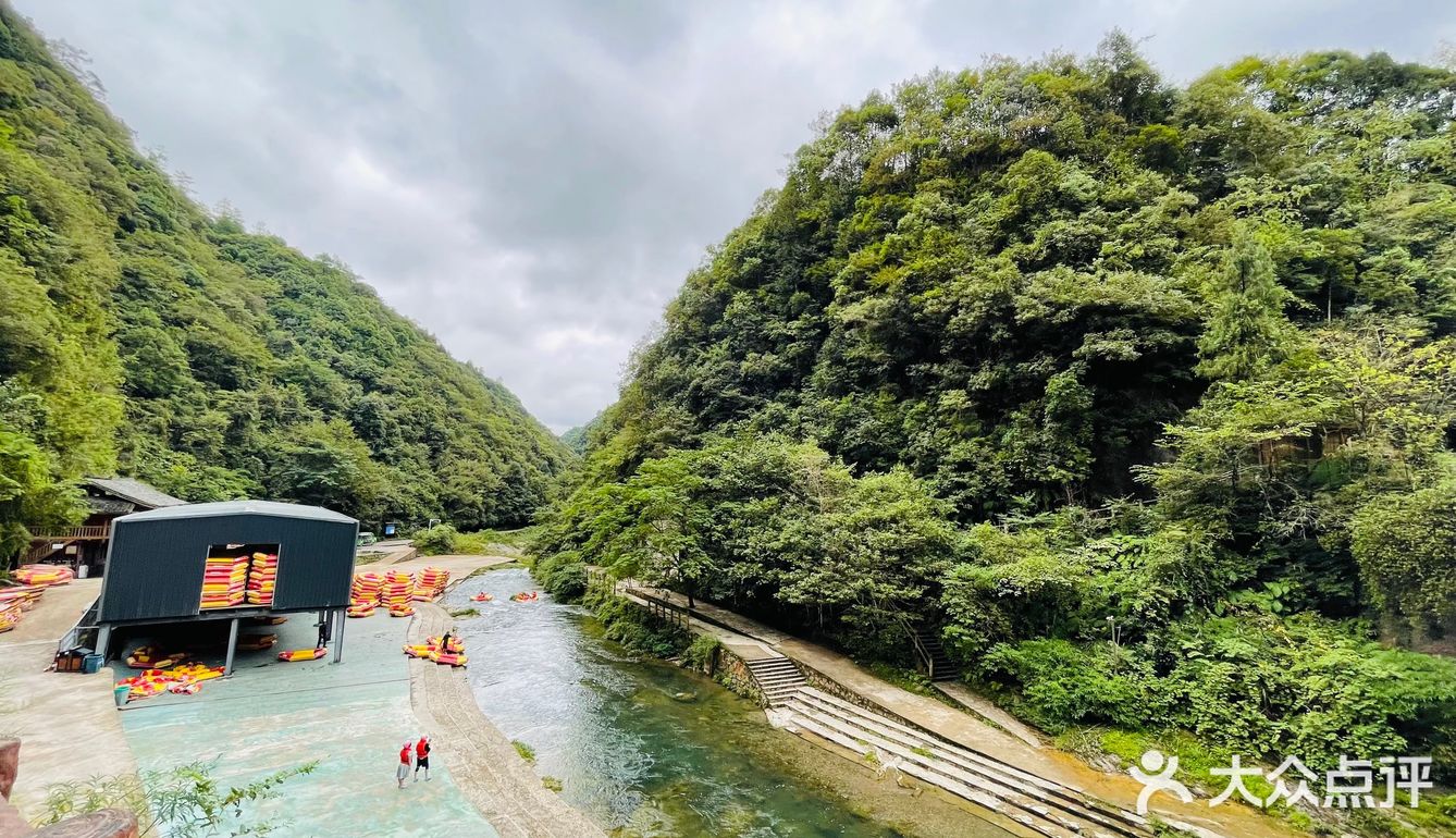 最长漂流线3小时｜贵州高过河漂流我来啦！