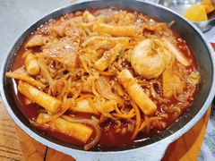 年糕拉面-姜虎东白丁韩国烤肉(吉利大厦店)