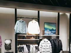 -凯乐石KAILAS(万国奥特莱斯店)