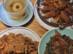 -九锅一堂酸菜鱼(学府凯德店)