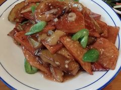 地三鲜-鹤乡东北菜(崮山路店)