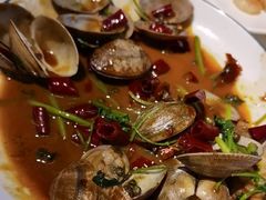 -嗨辣小聚·盘锦河蟹·海鲜烧烤龙虾(盘锦十年好店)