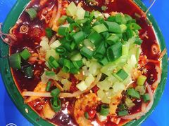 -马路边边麻辣烫串串火锅(体育西路店)