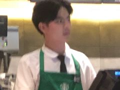 -星巴克臻选(宁波北仑银泰城店)