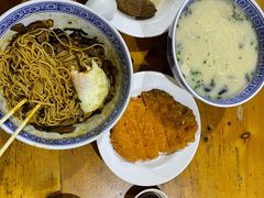 -沪西老弄堂面馆(定西路店)