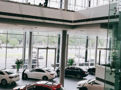 -北京鹏龙大道奔驰4S店(纪家庙店)