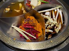 -廖掌柜·重庆鲜货火锅(上海首店)