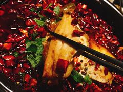 江湖街头鱼-胡桃里音乐酒馆(曲江店)