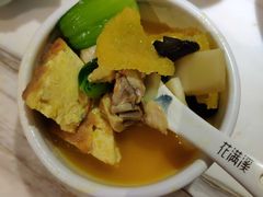 -悦慕·花满溪(新城吾悦店)