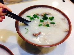 -大师傅粥品(埃华街)