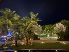 -三亚亚龙湾希尔顿酒店