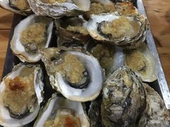 -蚝哥花姐湛江烤生蚝(美丽湾市场店)
