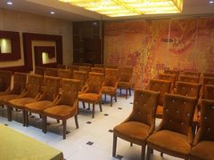 等位区-小元国大酒店(环城东路店)
