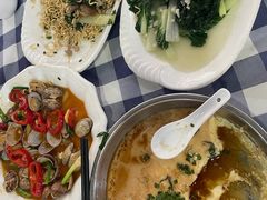 -钱大妈海鲜饭店(保利林语店)