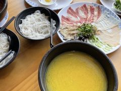 -桥香园云南过桥米线(金马碧鸡店)