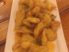 -闯关东东北农家菜(崂山石老人店)