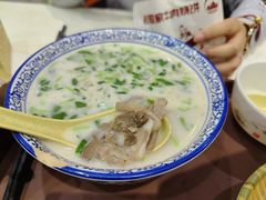 羊肉汤（多肉）-穆得·老周家牛肉烧饼(普利街店)