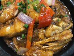 葱姜鱼头煲-陈记粤湛鸡饭店