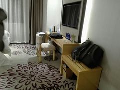 -麗枫酒店(北京学院路六道口地铁站店)