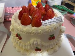-伶甜·CAKE(国贸店)