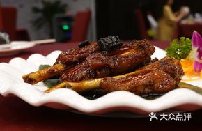 Fo-Ti Braised Pork Ribs