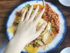 -陈麻辣盘盘麻辣烫