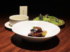 黑松露鲍鱼东坡肉-觀芷隐轩