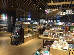 -九木杂物社(恒隆广场店)