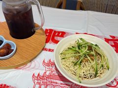 -肥肥虾庄·金牌油焖大虾(汉口城市广场店)