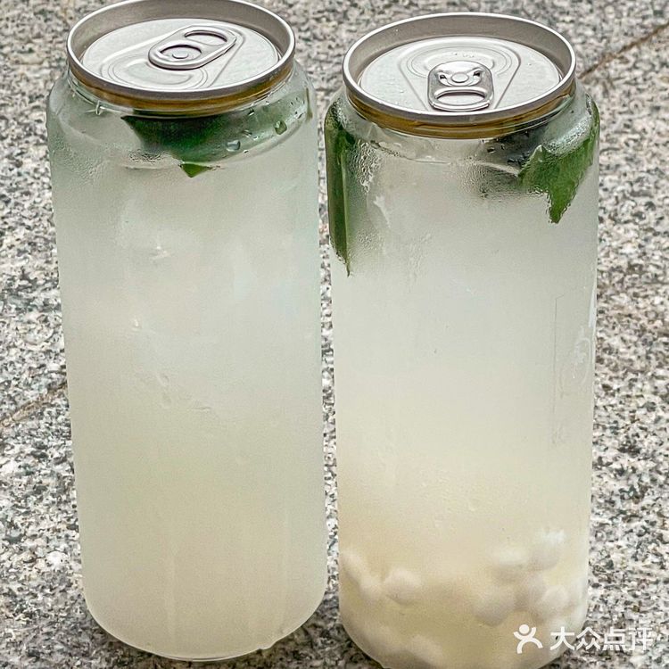 每次来新街口都会吃！芒果血糯米千层