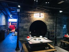 -红九格老火锅(三峡广场店)