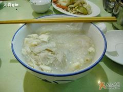 葫芦头泡馍-春发生饭店·非遗(南院门店)