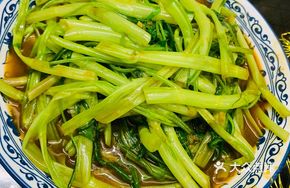 Shrimp Head with Chinese Cabbage