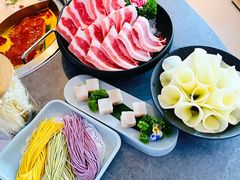 和山龙利鱼-故里和山·成都火锅(欢乐港湾店)