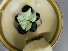 -红宝石·鲜奶小方·海派西点房(南丹店)