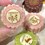 有钱人吃的月饼已经next level…！！