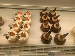 -好利来(新华百货店)