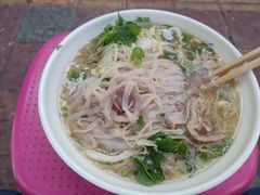 -啊墨江牛烂烀米线