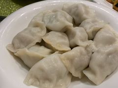 韭黄黑猪肉白虾饺-光头匠