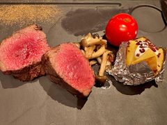 -恰餐厅及酒吧 CHAR Bar & Grill (北京丽都皇冠假日店)