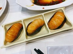 榴莲千丝酥-稻香酒家·34年老字号·港式粤菜(汉街店)