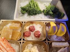 -尚尚仙·酸汤猪手·猪肚鸡火锅(华联万柳购物中心店)