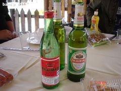 牛栏山二锅头、燕京啤酒-北京水岸山吧度假村(雁栖镇店)
