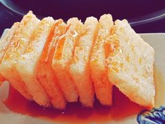 -茅草房·河畔园林火锅