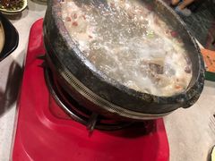 -墨脱石锅椰子鸡•香草鸭•东山羊(大东海店)