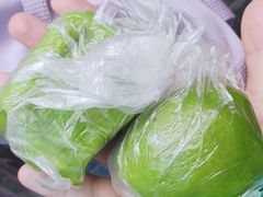 蛋黄肉松青团-沈大成(南京东路店)