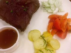 -WOLFGANG PUCK KITCHEN & BAR(迪士尼小镇店)