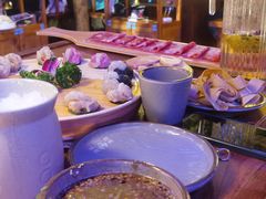 -城墙拐拐火锅(三峡广场黑金冠店)
