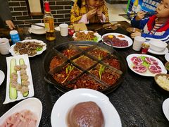 -仁虎老火锅(黄泥磅店)