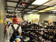 -东荟城名店仓
